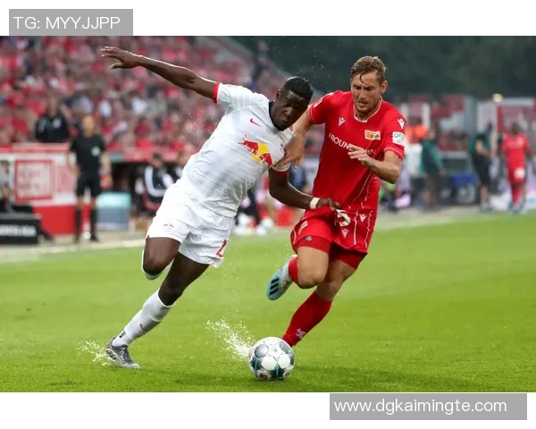 柏林联队与圣保利激战正酣赛季精彩比分一览