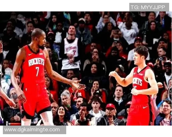 火箭队与掘金队激战四月六日争夺季后赛席位的关键对决