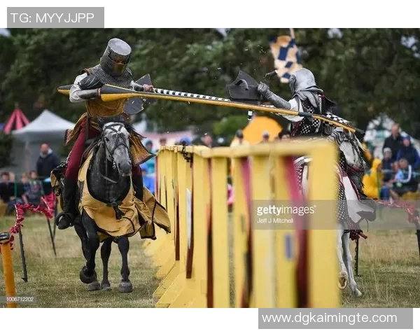 海波东与柏斯波利斯的激烈对决揭示足球战术与团队精神的较量