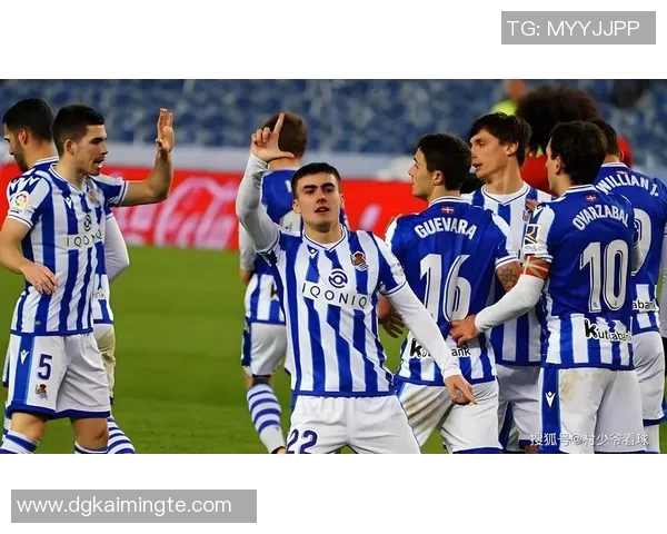 皇家君主与萨克拉门托的激烈对决揭示了足球的魅力与竞争精神