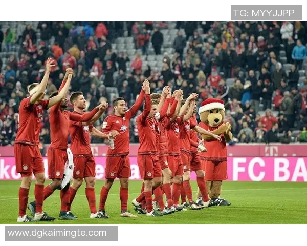 莱万领衔新赛季豪华阵容期待再创辉煌助力球队争夺冠军荣耀