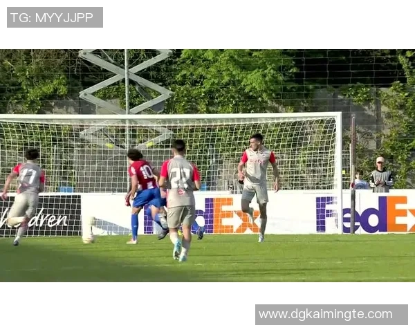 马德里竞技与萨尔茨堡红牛激战在即谁能笑到最后争夺胜利荣耀