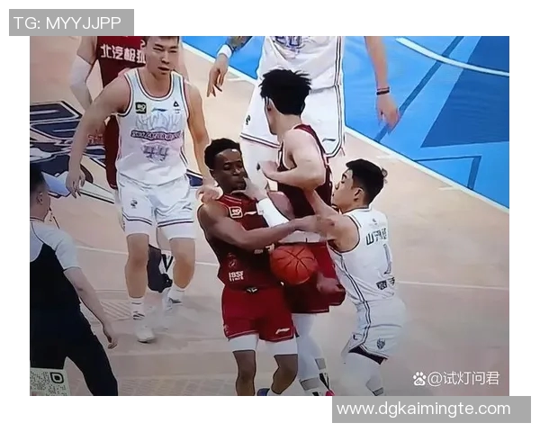 CBA精彩对决回放北京队与广东队巅峰对抗全程录像回顾 CBA精彩对决回放北京队与广东队巅峰对抗全程录像回顾