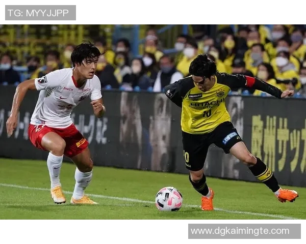大坂樱花与神户胜利的激烈对决展现日本足球魅力与激情