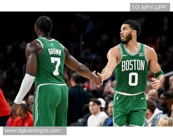 沃尔带领球队挑战凯尔特人能否逆袭成功引发球迷热议