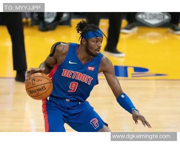 杰拉米格兰特的崛起与NBA赛场上的多面手角色分析 杰拉米格兰特的崛起与NBA赛场上的多面手角色分析