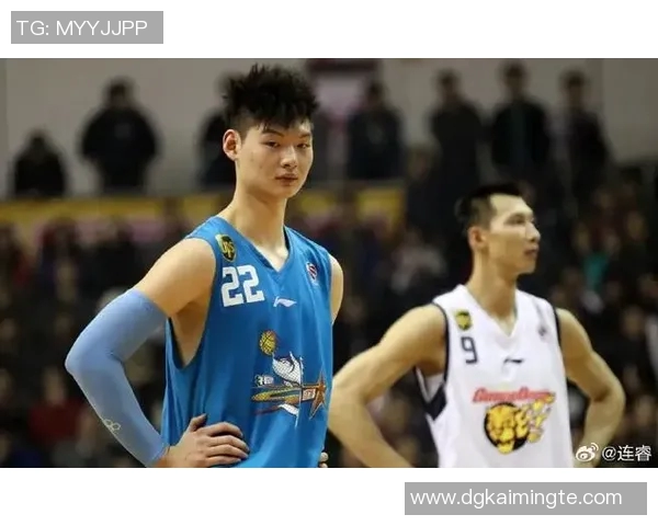 王哲林领衔中国男篮新征程展现实力与担当的崛起之路 王哲林领衔中国男篮新征程展现实力与担当的崛起之路