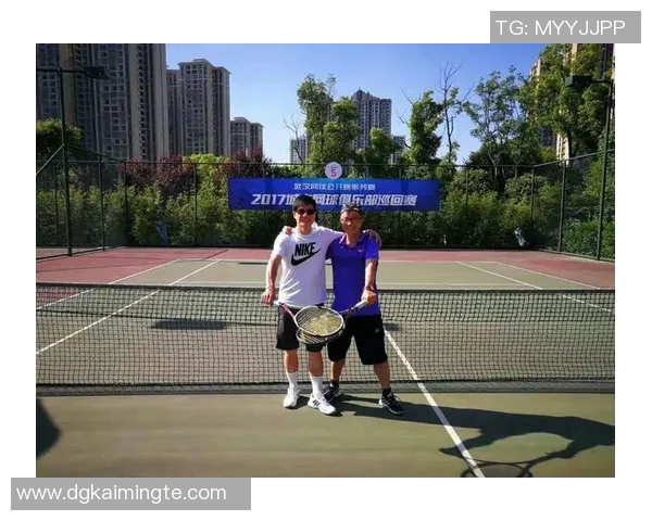 南京网球队与武汉网球队速度较量的赛后分析与总结