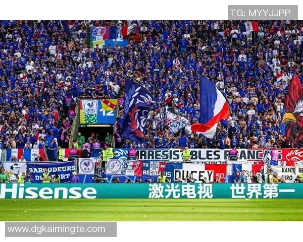 新英伦革命与纽约红牛的激烈对决展现足球魅力与战术智慧的碰撞 新英伦革命与纽约红牛的激烈对决展现足球魅力与战术智慧的碰撞