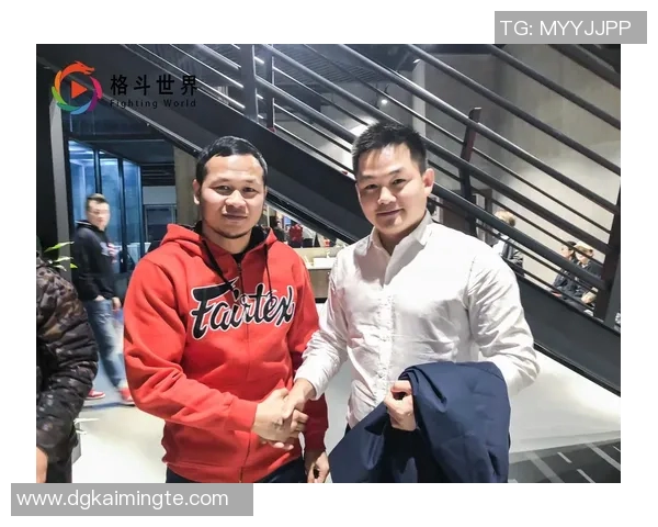 雅桑克莱与一龙巅峰对决谁能在搏击界书写新的传奇